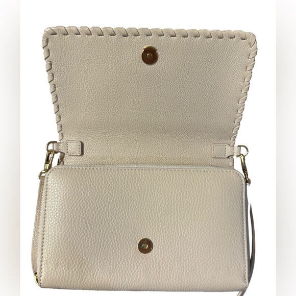 Tory Burch Beige Cream Crossbody Bag Plenty of Pockets & Cardholders - Picture 5 of 10